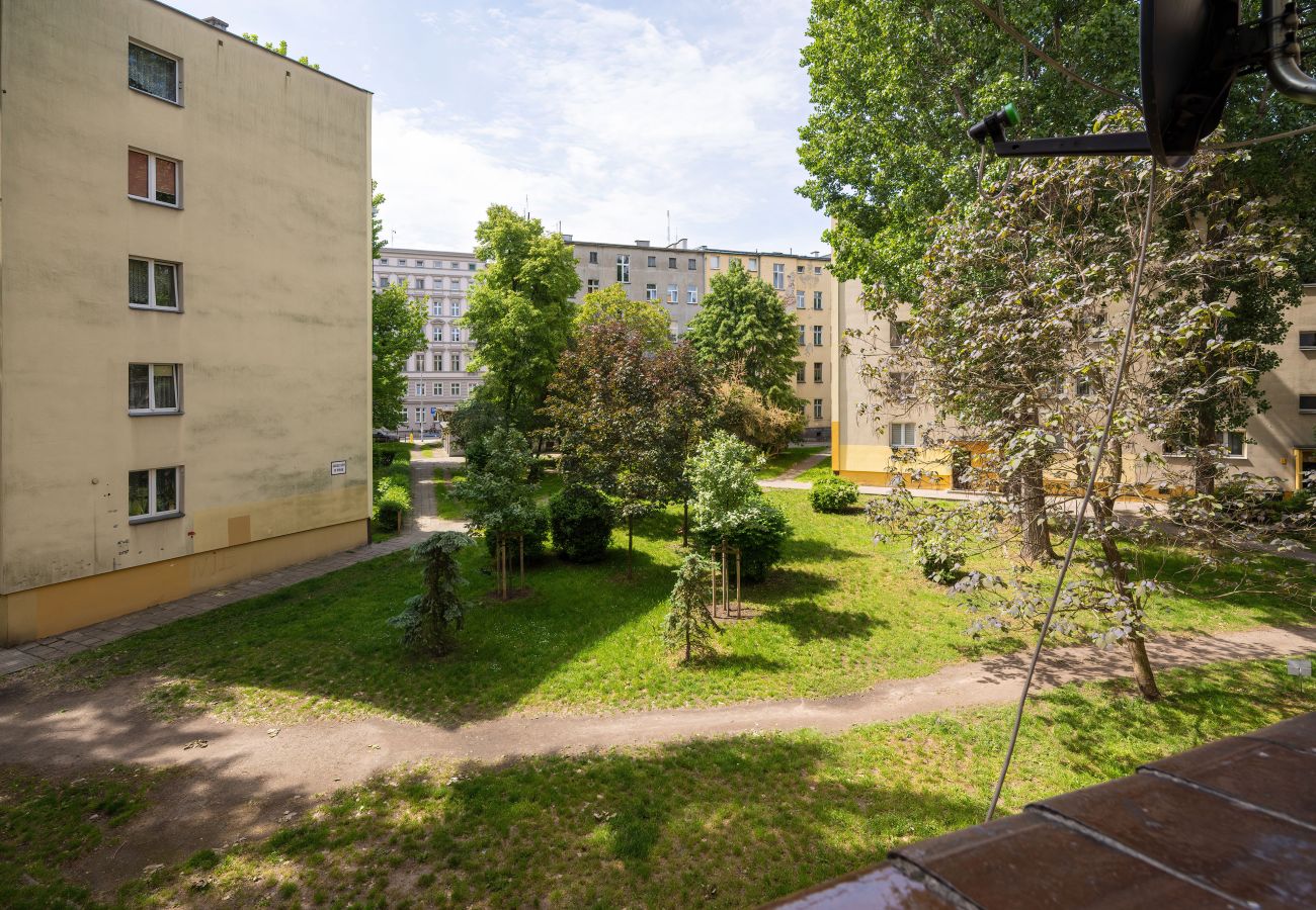 Ferienwohnung in Wrocław - Gemütliche Wohnung | Hochparterre | Kolejowa | Wrocław | In der Nähe der Altstadt | Für 4