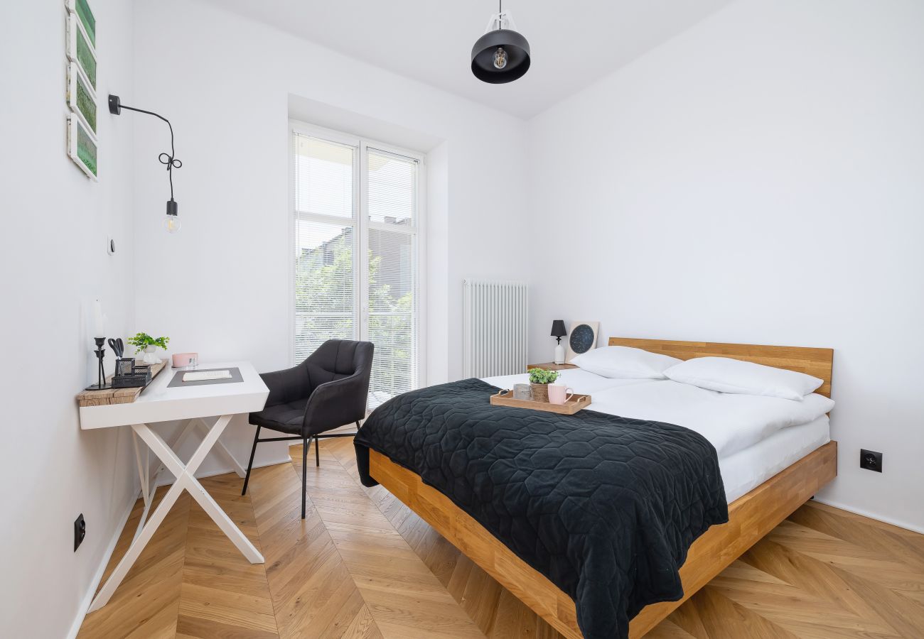 Ferienwohnung in Kraków - Zagrody | Kraków | In der Nähe von Wawel | Ein Schlafzimmer | Ideal für Fernarbeit | Für 4