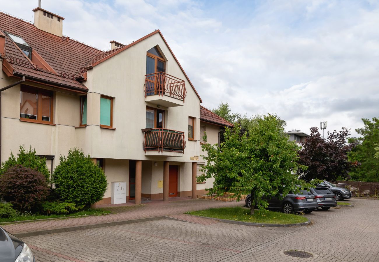 Ferienwohnung in Kraków - Ziobrowskiego 3 | Kraków | Ein-Schlafzimmer-Apartment | Parken | Fernarbeit | Badewanne 