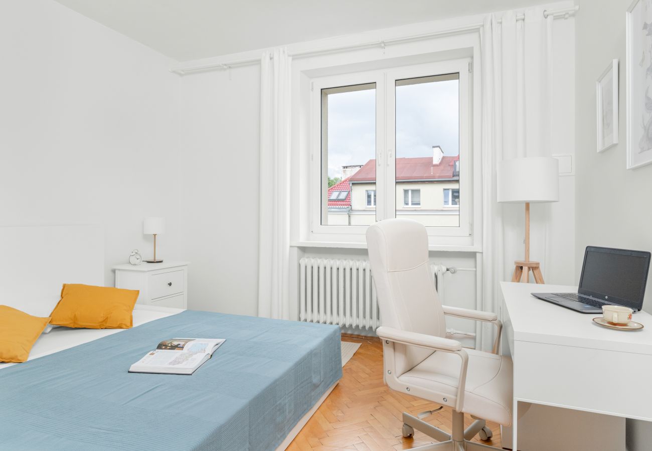 Ferienwohnung in Gdynia - Gemütliche Wohnung | Abgelegenes Arbeiten | WiFi | 600 m zum Seaside Boulevard | Gdynia