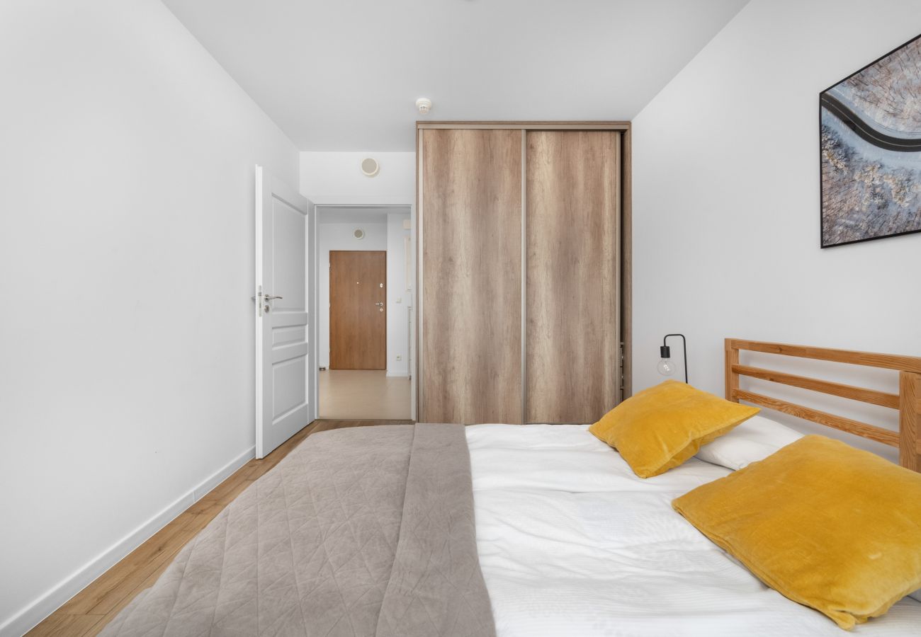 Ferienwohnung in Wrocław - Krakowska 39 | Wrocław | Parkplatz | Nähe Las Rakowiecki | Balkon | Für 4 Personen | Ein Schlafzimmer