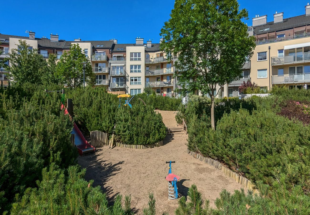 Ferienwohnung in Gdynia - Gdynia | Janki Bryla | Parkplatz | In der Nähe des Dreistadt-Landschaftsparks | Balkon | Für 4