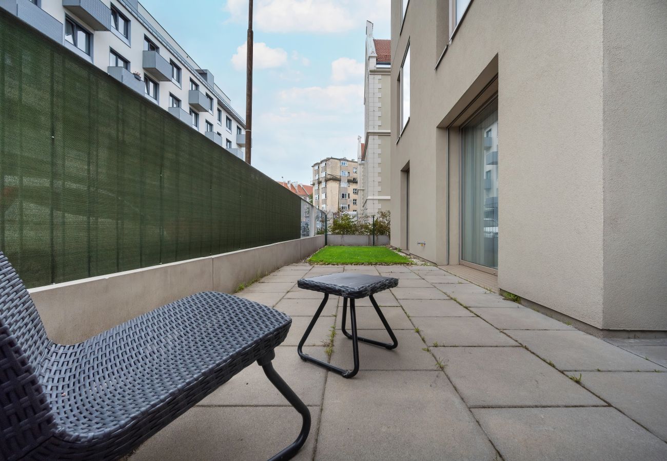 Ferienwohnung in Wrocław - Breslau | 1 Schlafzimmer, Balkon | Haustiere erlaubt