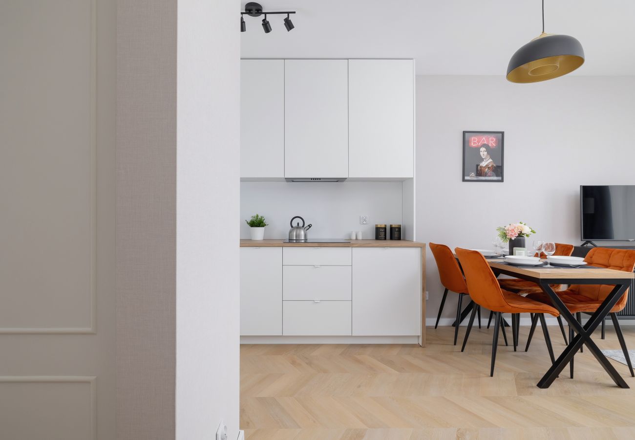 Ferienwohnung in Kraków - Krowodeska 40B | Prestige Apartment in Krakau | 4 Personen | Parkplatz | Klimaanlage | Schreibtisch | Badewanne