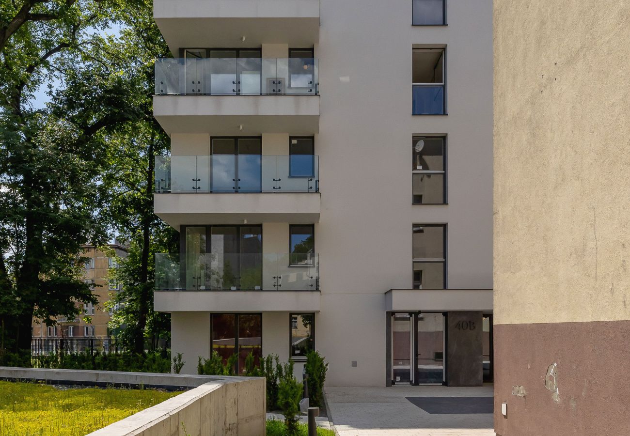 Ferienwohnung in Kraków - Krowodeska 40B | Prestige Apartment in Krakau | 4 Personen | Parkplatz | Klimaanlage | Schreibtisch | Badewanne