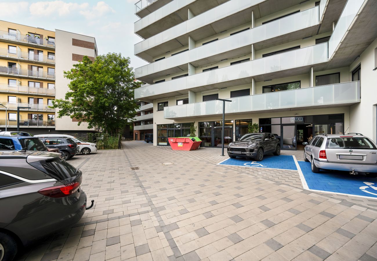 Ferienwohnung in Wrocław - Parken | Balkon, Schreibtisch, 1 Schlafzimmer | Breslau