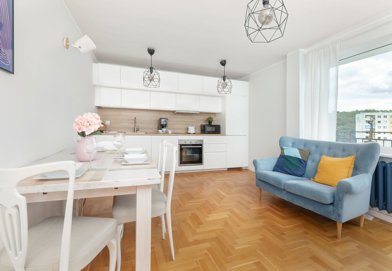 Ferienwohnung in Sopot - Sopot Brodwino | Cieszyńskiego | Nahe der Oper Leśna | Balkon | Zwei Schlafzimmer | Für 4