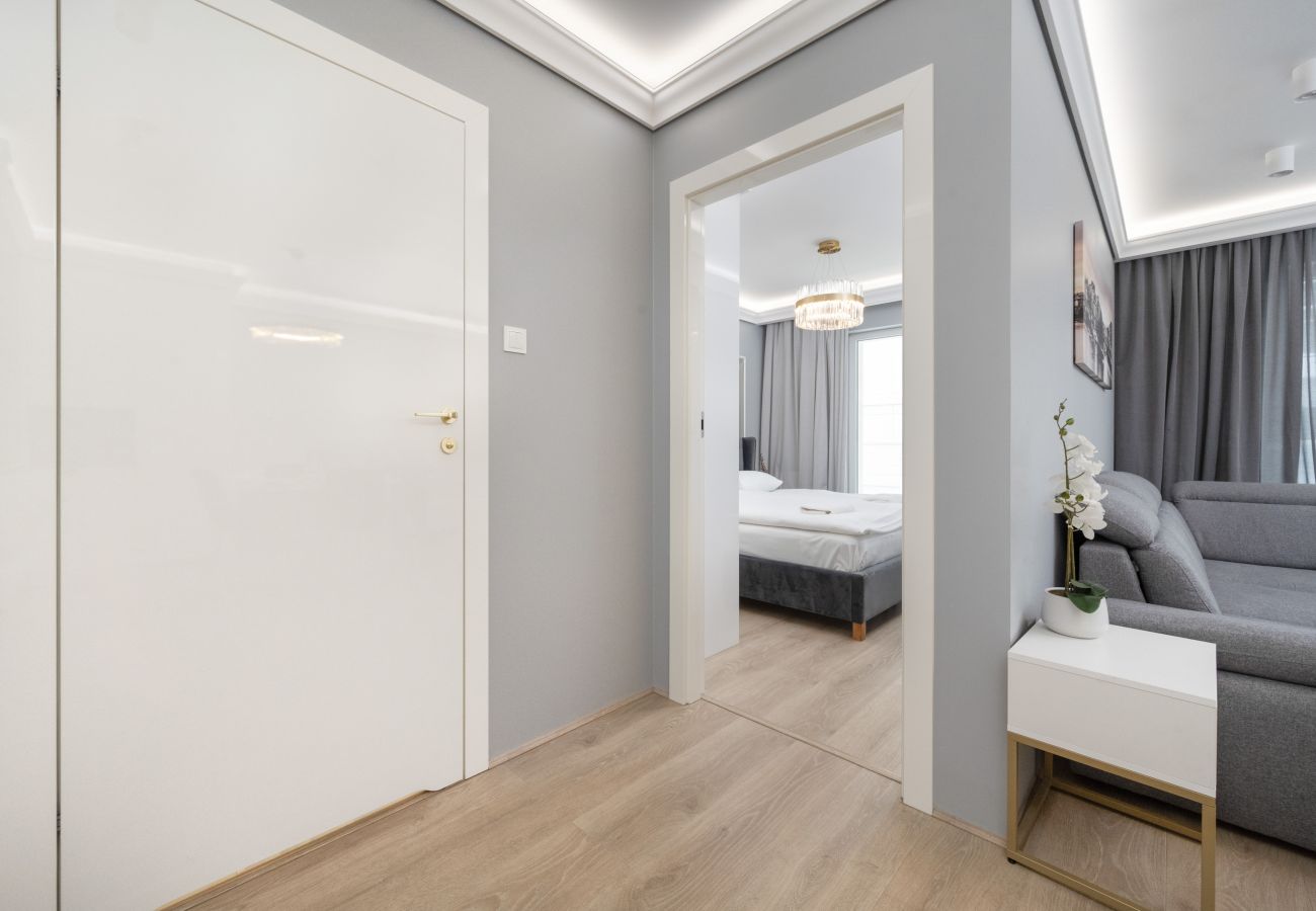 Ferienwohnung in Wrocław - Księcia Witolda 48 | Prestige, Wifi, 1 Schlafzimmer, Balkon, Breslau