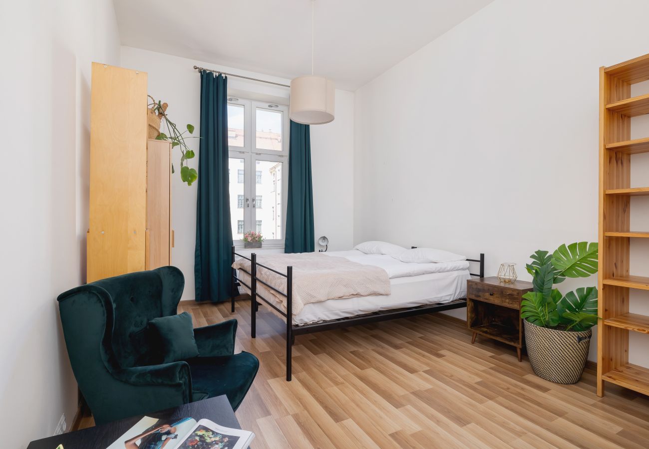 Ferienwohnung in Kraków - Stilvolle Wohnung | 2 Schlafzimmer | Remote Arbeit | Downtown Krakau  