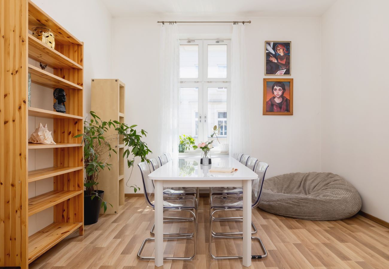 Ferienwohnung in Kraków - Stilvolle Wohnung | 2 Schlafzimmer | Remote Arbeit | Downtown Krakau  