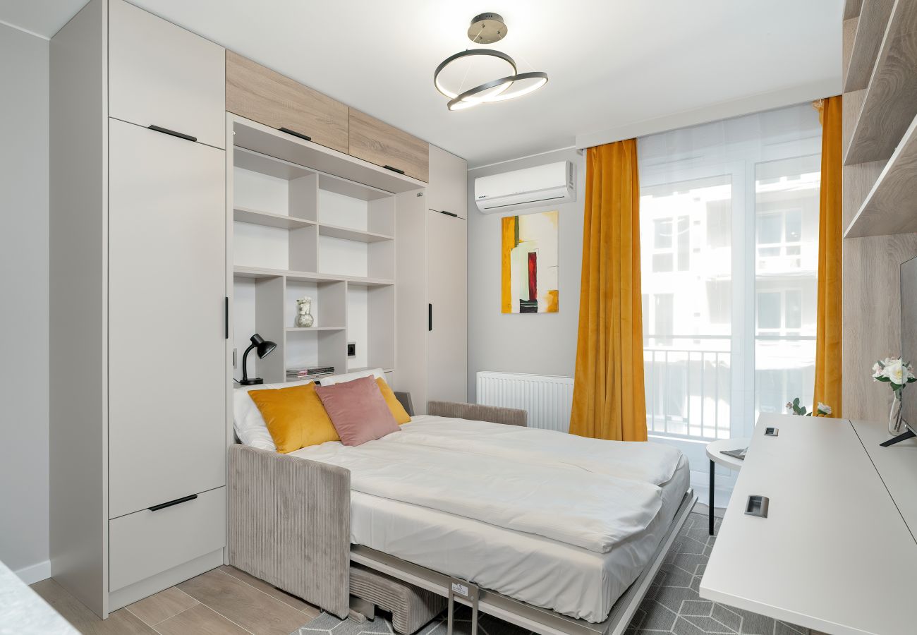 Studio in Poznań - Nadolnik Studio Apartments | 2 Gäste | AC | Balkon 