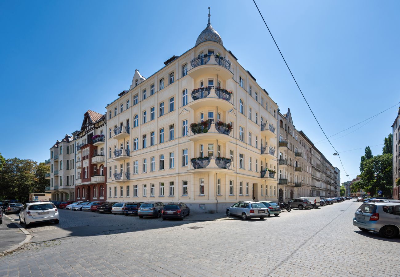 Studio in Wrocław - Rozbrat 5 | Gemütliches und komfortables Studio in Beige in Wrocław | 2 Personen