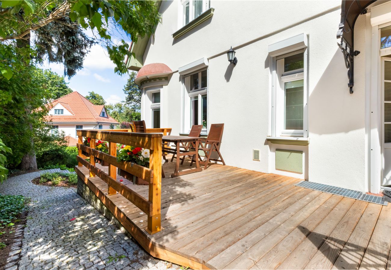 Ferienwohnung in Sopot - Sopot | Elegante Wohnung | Reymonta | In der Nähe von Sopot Bahnhof | Garten | Terrasse | 3 Schlafzimmer | Für 6