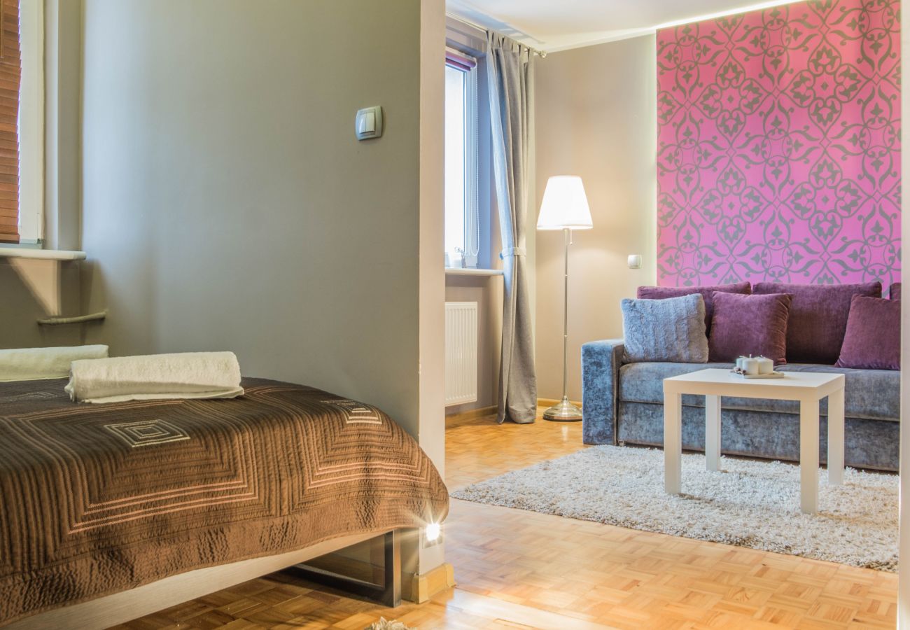 Apartment in Sopot - Malczewskiego 5A | One Bedroom Apartment for 4 People in Sopot | Remote Work