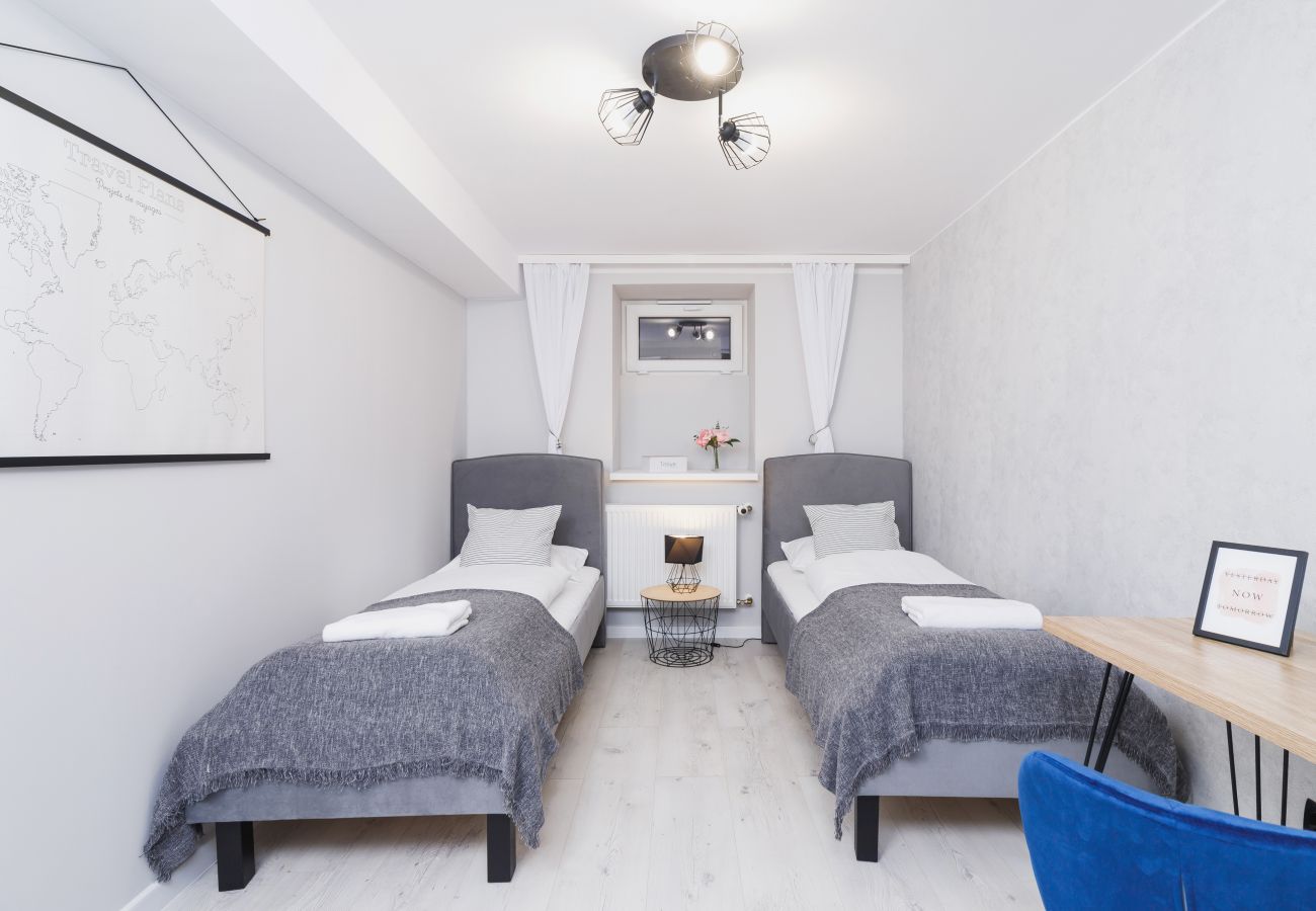 Apartment in Kraków - Syrokomli 12, 2 bedrooms, Cracow