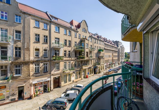 Apartment in Wrocław - One Bedroom Apartment | Jednosci Narodowej Wrocław