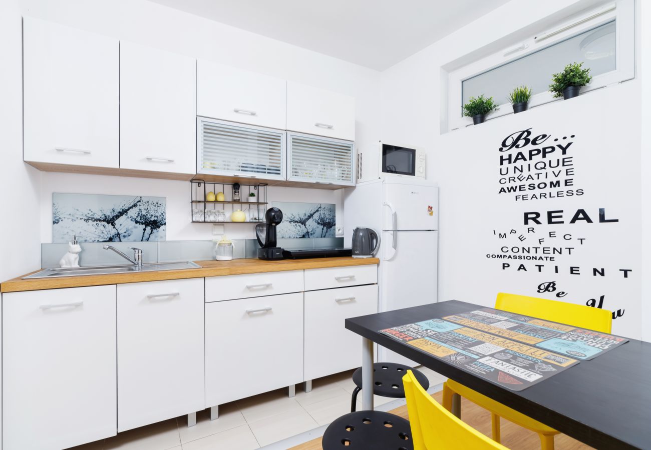 Studio in Kraków - Cracow, modern studio, 4 PAX, balcony