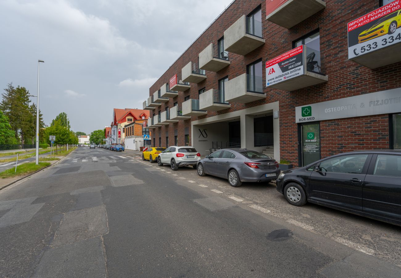 Studio in Wrocław - Sunny studio with airconditioning, Na Grobli 23 Wrocław