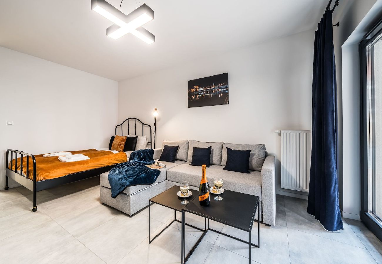 Studio in Wrocław - Comfortable studio apartment in a green area