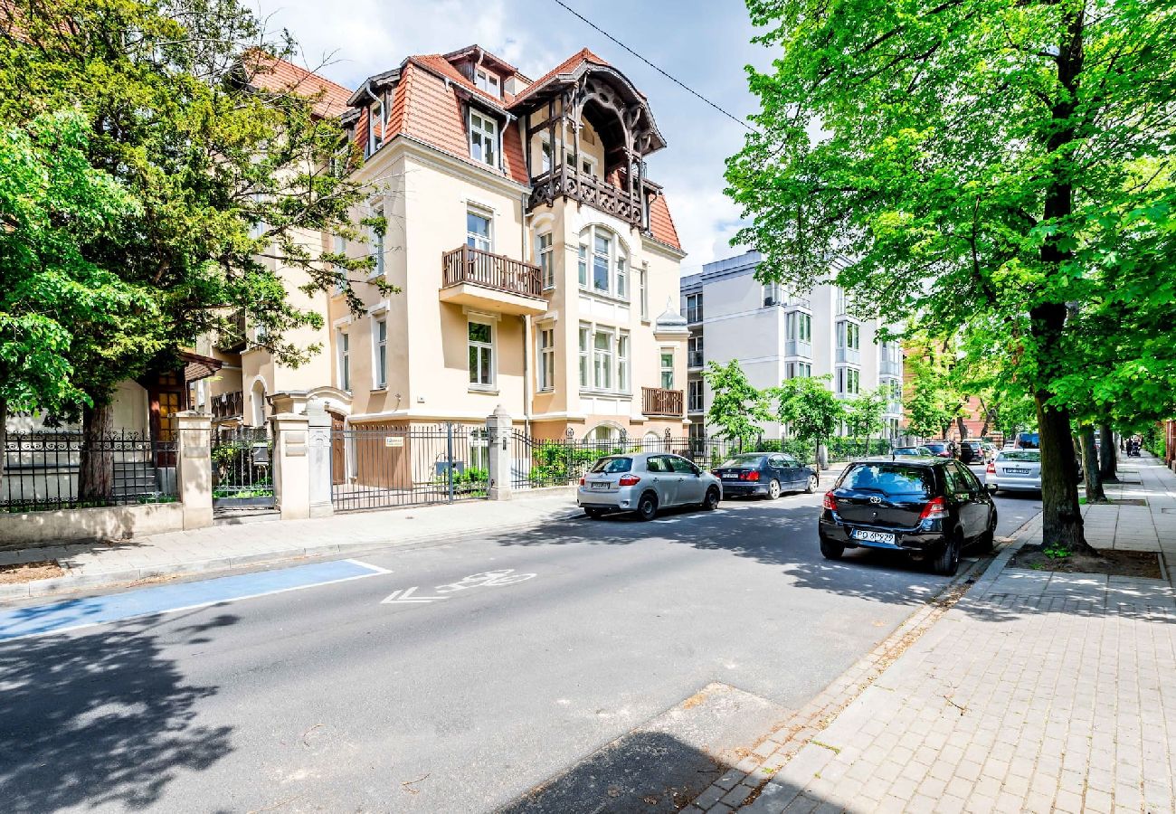 Studio in Poznań - A cozy two-person studio near the famous Poznań Palm House