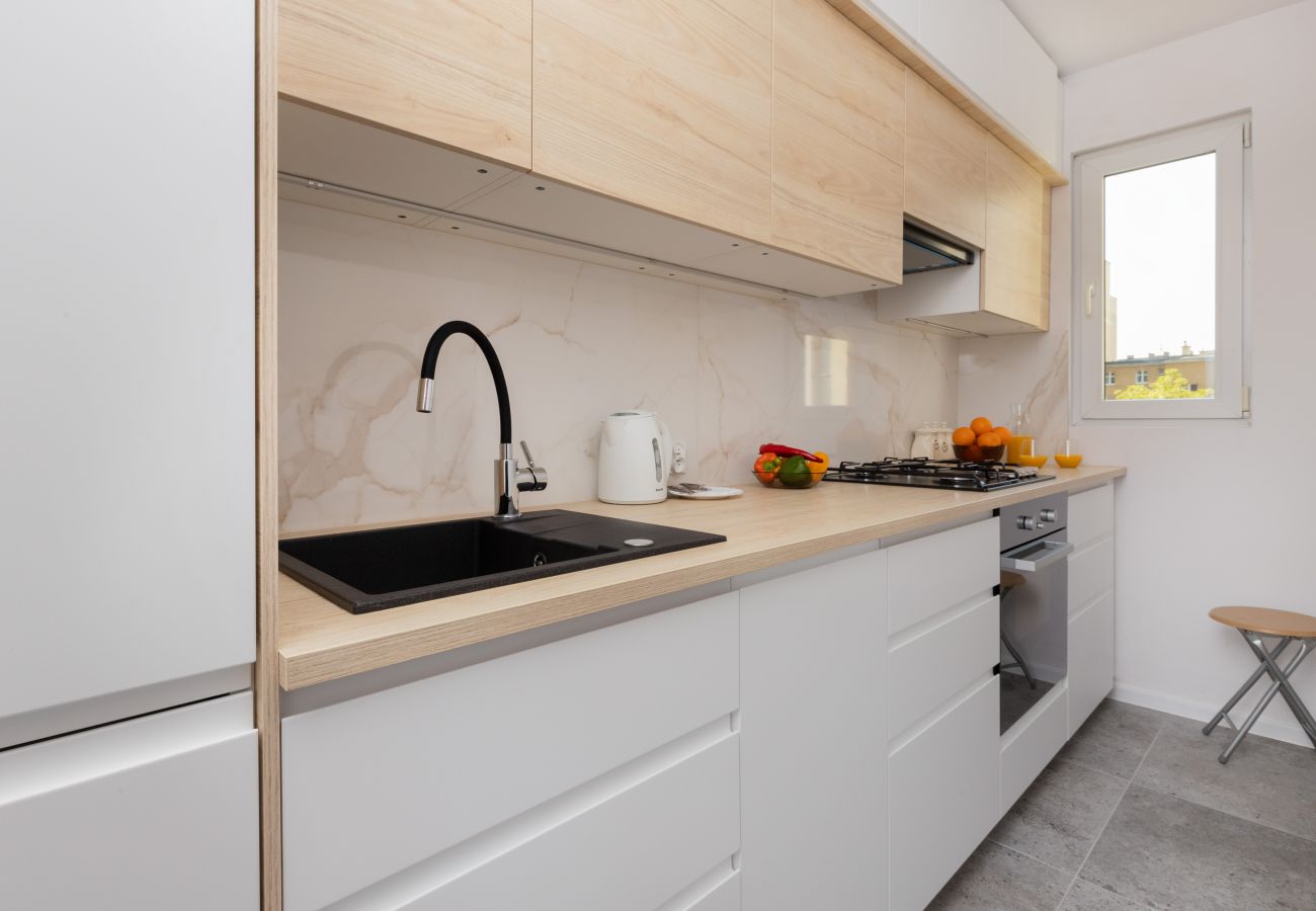 Apartment in Gdynia - Skwer Kościuszki 13A | Wifi, 1 Bedroom, Balcony, Gdynia