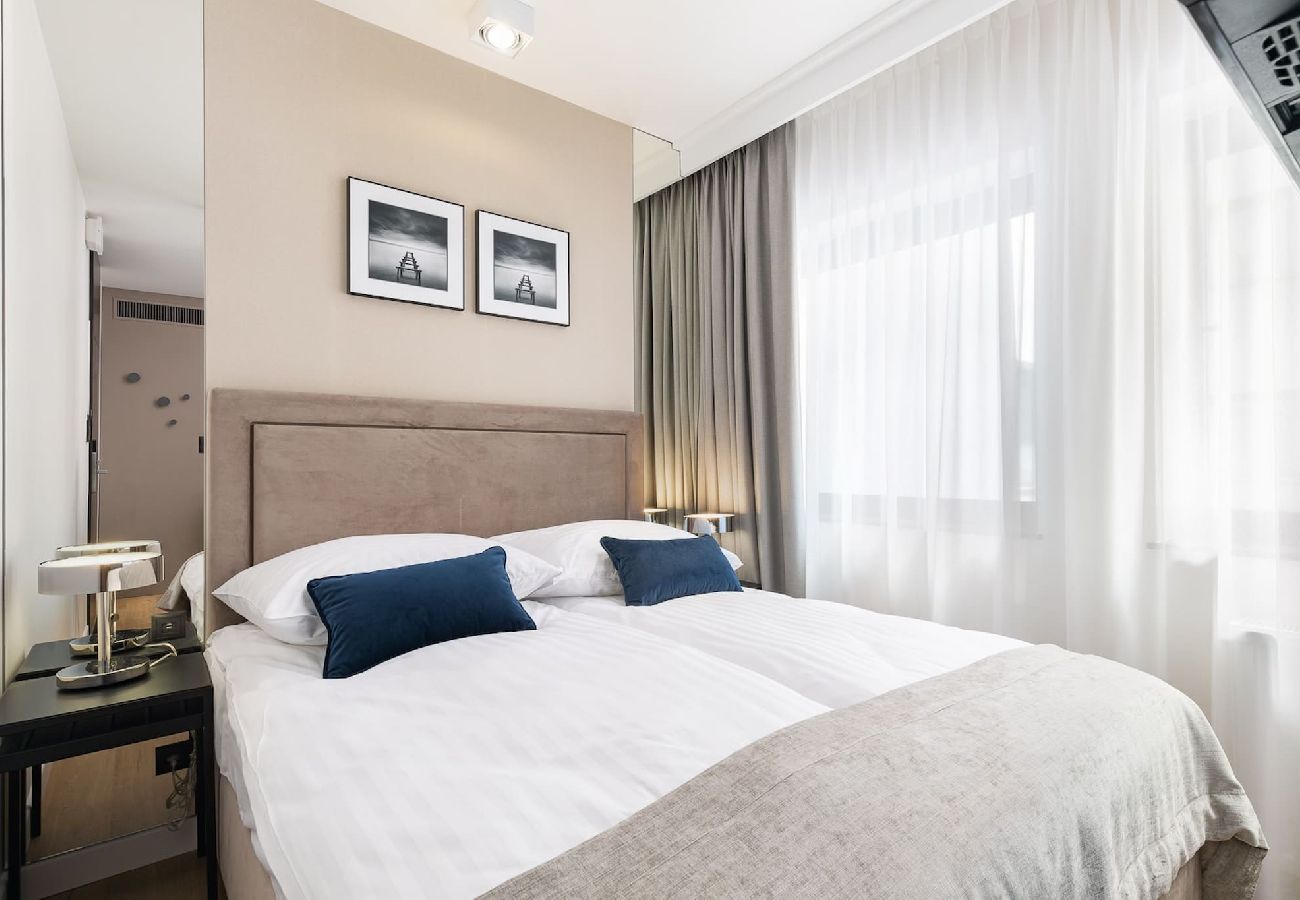 Studio in Gdańsk - Comfort room for business trips in Deo Plaza 