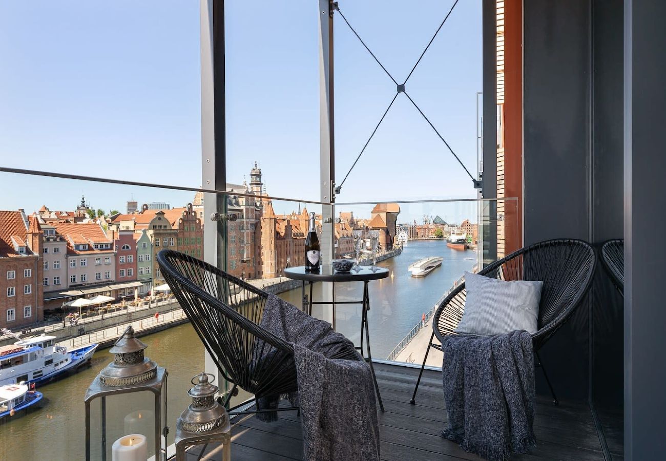 Studio in Gdańsk - Apartment with a view of the Motława in Deo Plaza 