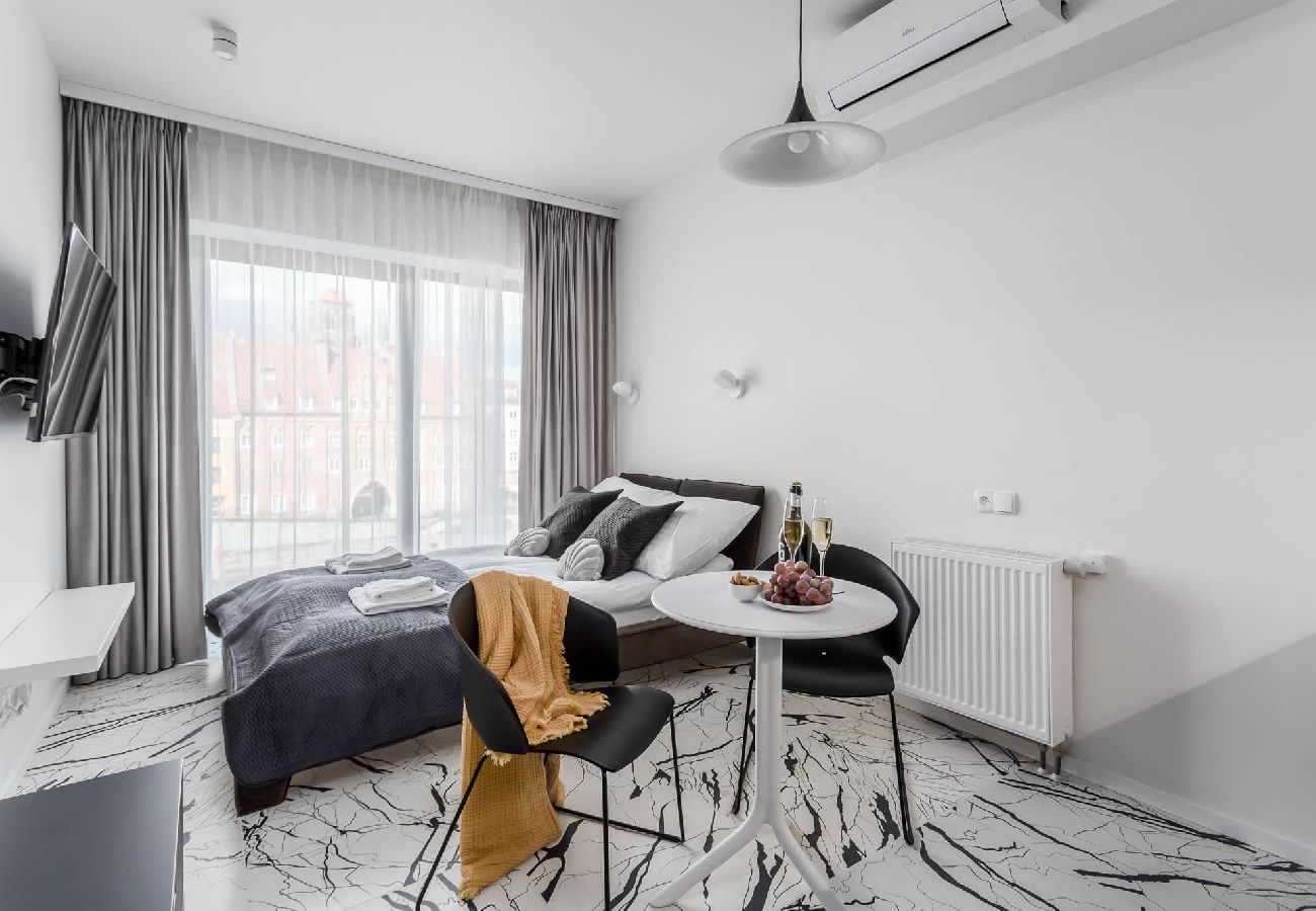 Studio in Gdańsk - Classic studio overlooking the Old Town 