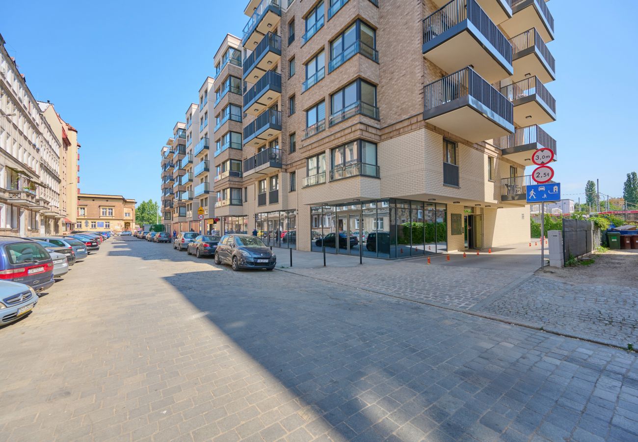 Studio in Wrocław - Modern Studio with Balcony, Wroclaw Nadodrze