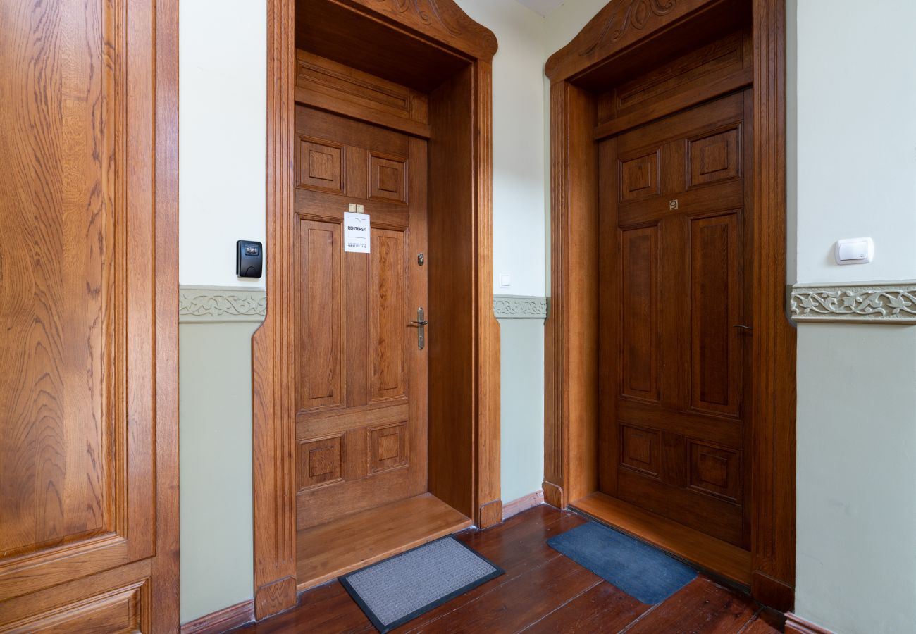 Studio in Poznań - Studio in a tenement house - Strzałowa 3 