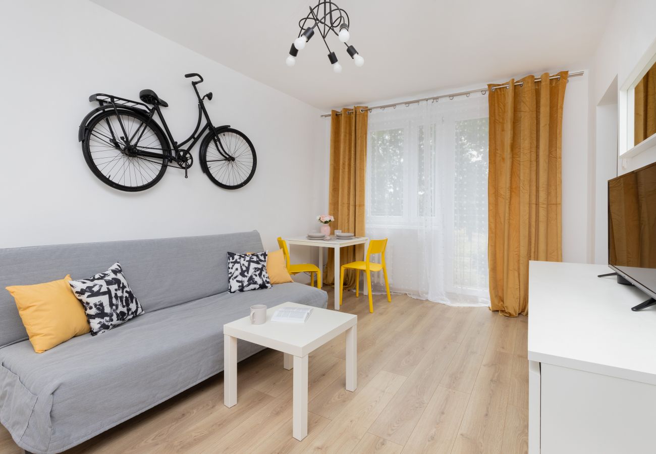 Studio in Gdańsk - Opolska Apartment | 1 bedroom | 2 km to the beach | Balcony