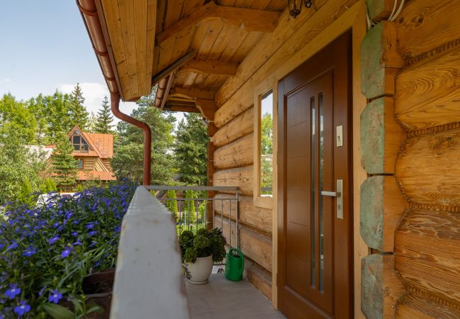 Apartment in Zakopane - Charming Apartment in a Cottage in the Mountains with Parking | Zakopane