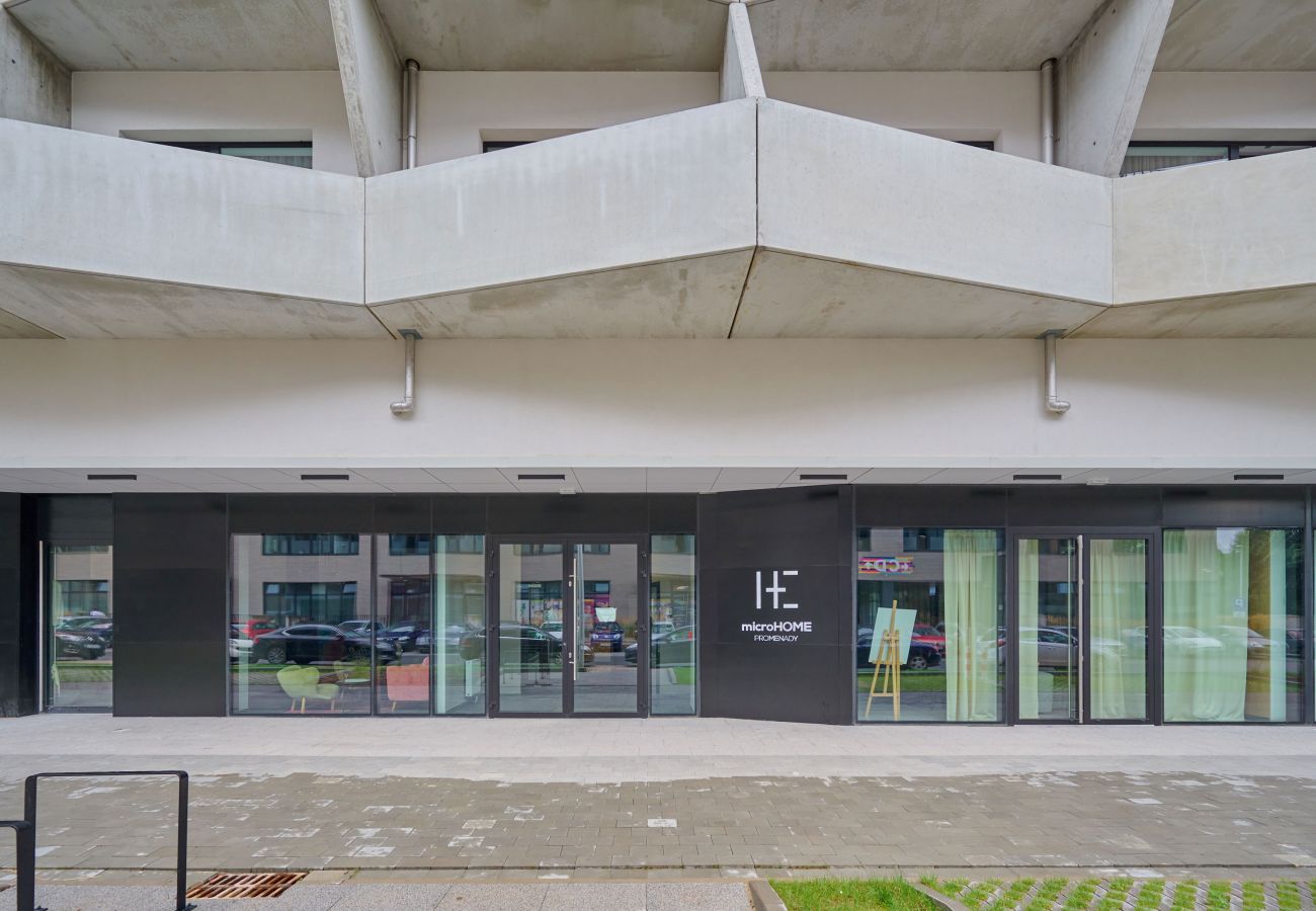 Studio in Wrocław - Modern Studio Słonimskiego with Balcony