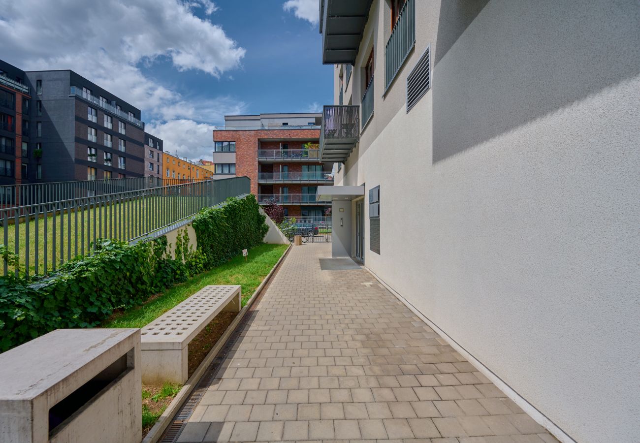 Studio in Wrocław - Stylish Studio Śrutowa with Balcony