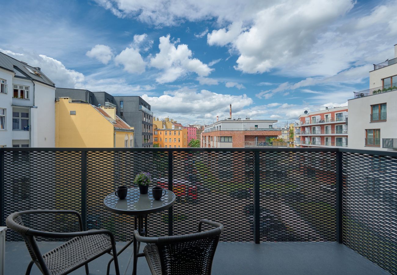 Studio in Wrocław - Stylish Studio Śrutowa with Balcony