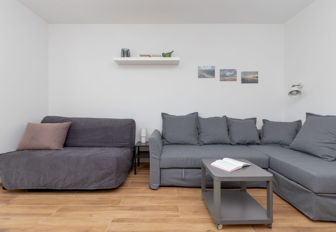 Studio in Gdynia - Norwida 4 | Wifi, Pet-friendly, Studio for 4 guests, Balcony, Gdynia