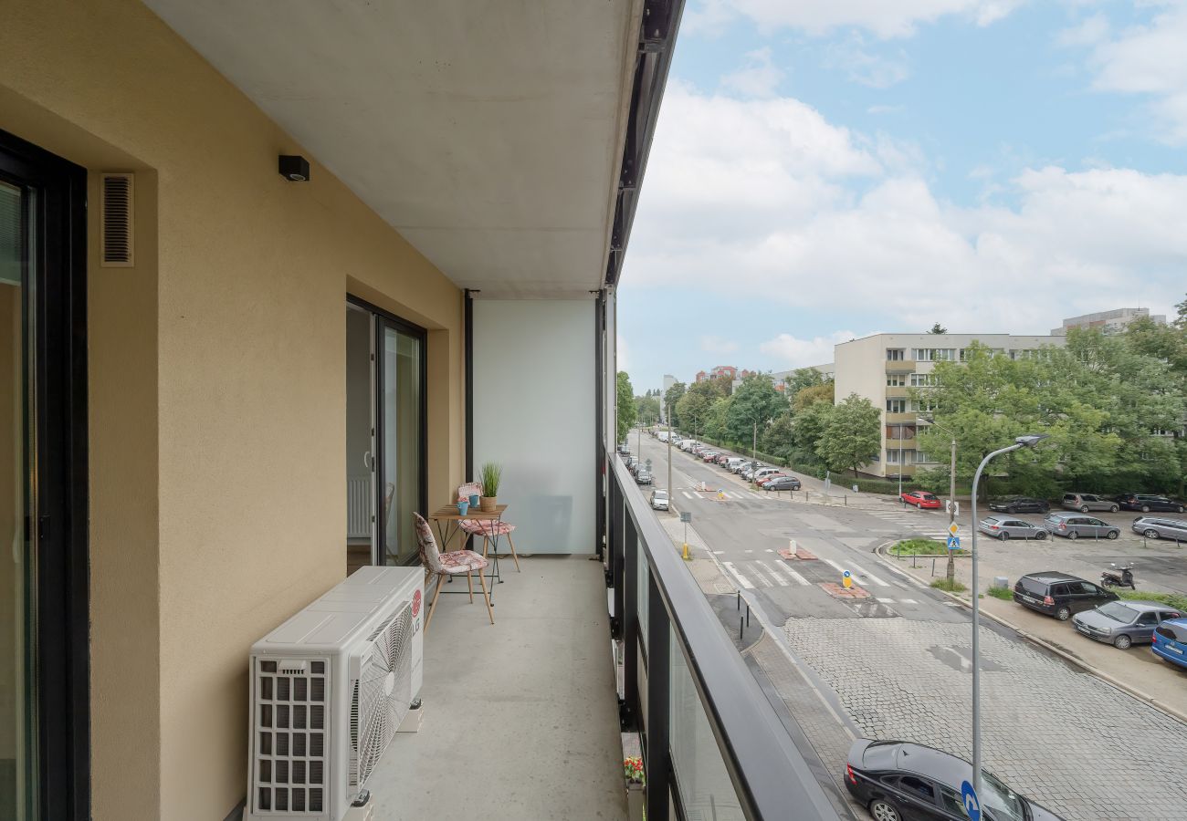 Apartment in Wrocław - Apartment Legnicka | 1 bedroom | Parking | Balcony