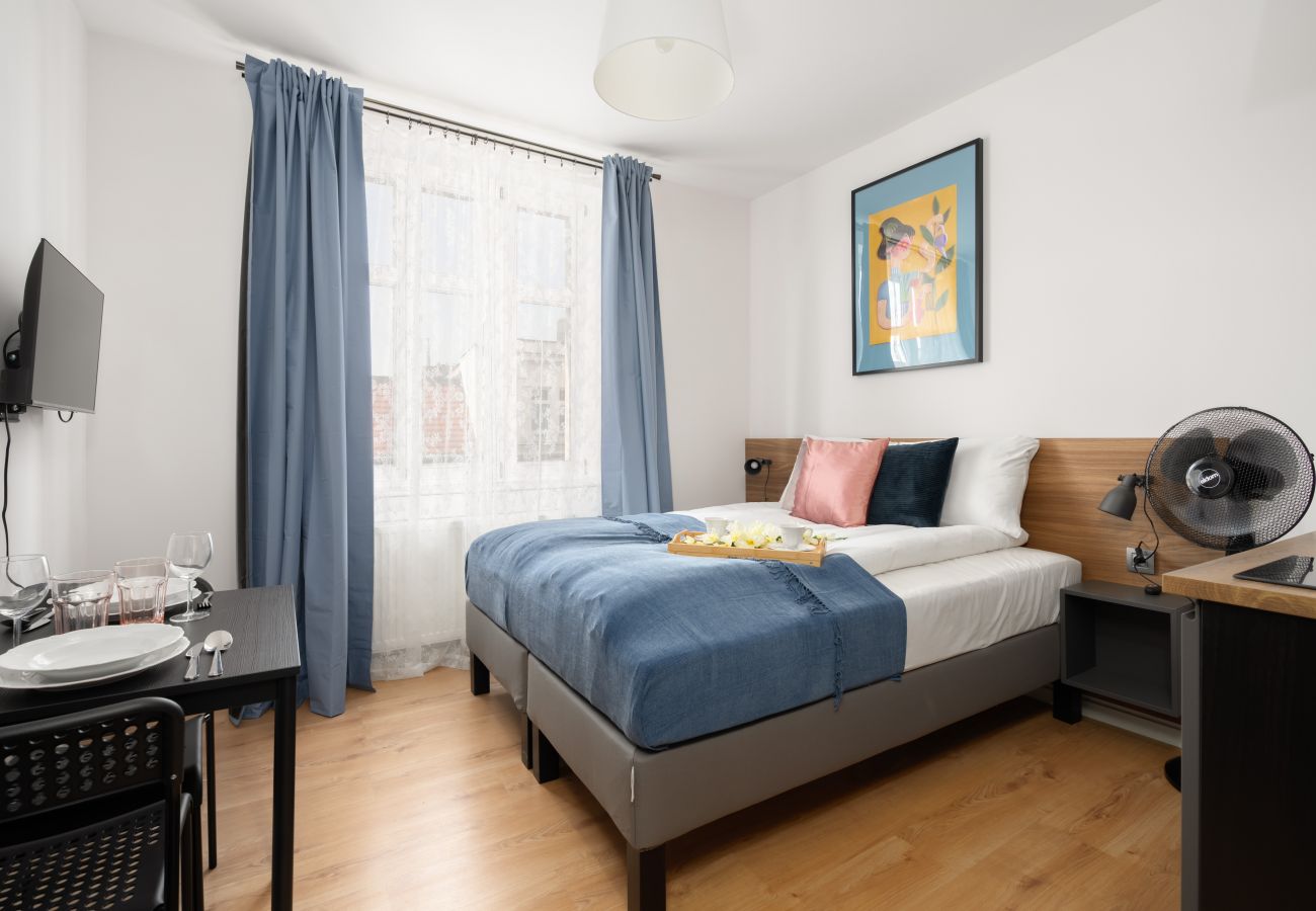 Studio in Poznań - Kwiatowa 6 |studio, Wi-fi, pet-friendly| Poznań