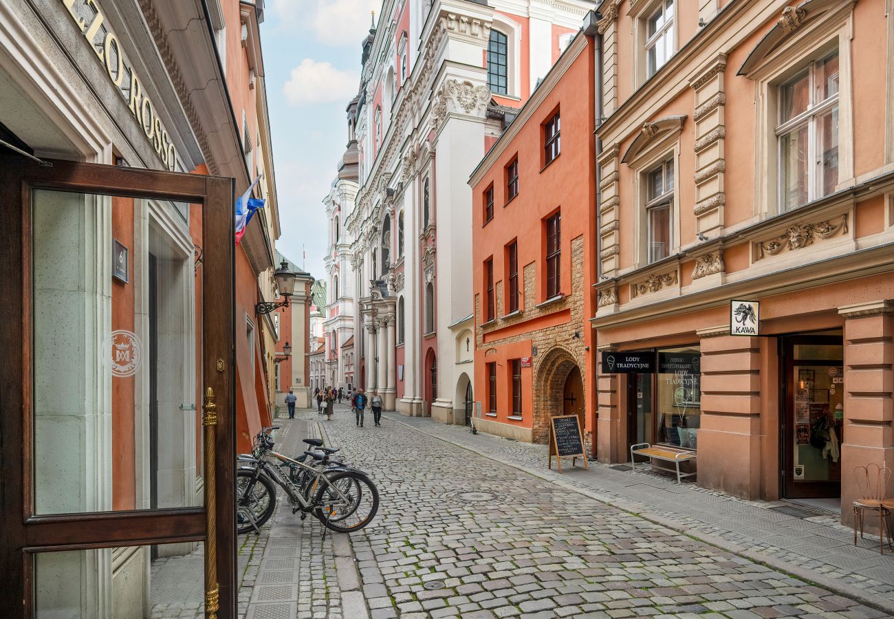 Studio in Poznań - Sunny Studio in Poznan Old Town