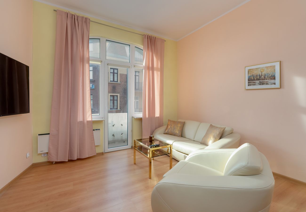 Studio in Poznań - Comfortable studio | separate kitchen, balcony | Poznań