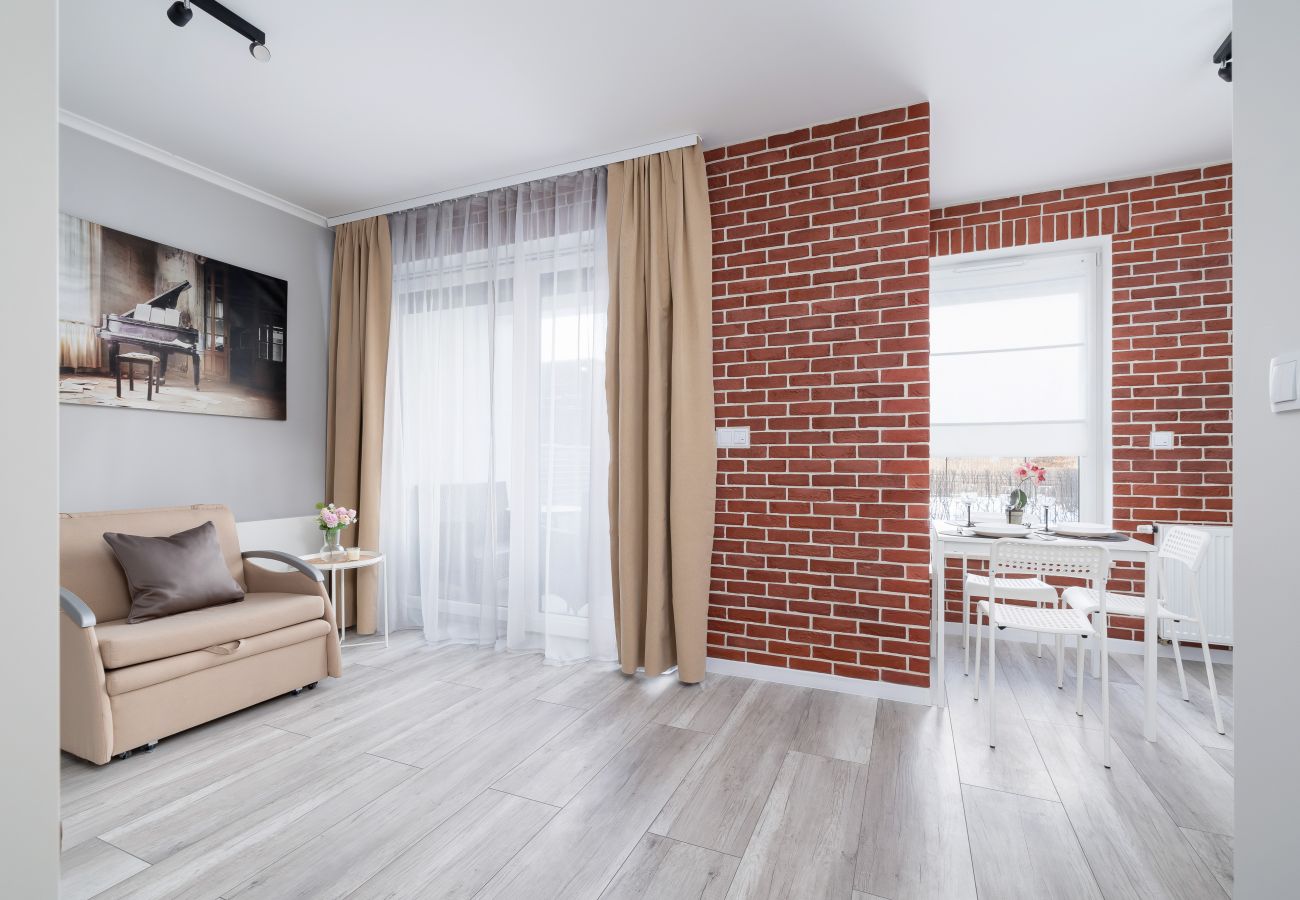 Studio in Kraków - Dąbska 26 | Modern Studio | Near Tauron Arena | WiFi |Krakow