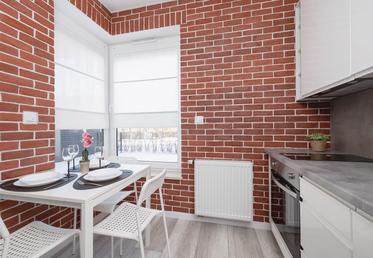 Studio in Kraków - Dąbska 26 | Modern Studio | Near Tauron Arena | WiFi |Krakow