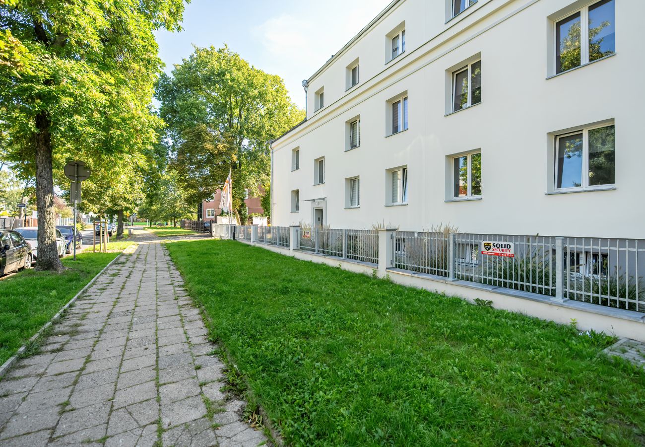 Studio in Poznań - Rycerska 5 | Cosy Studio for 2 People | Outdoor Parking Space | Poznań