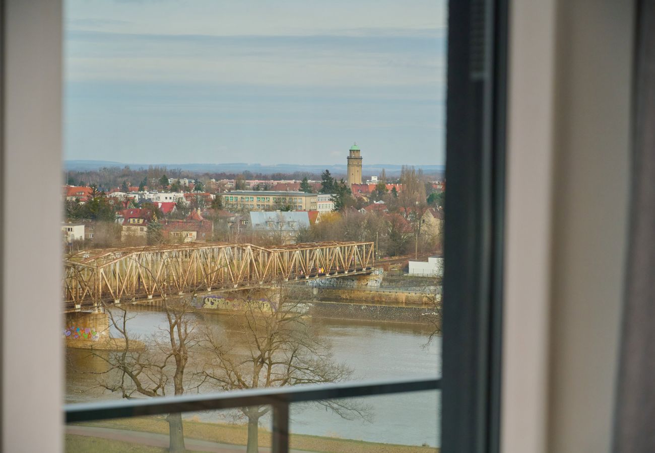 Studio in Wrocław - Wrocław | Jedności Narodowej 248 | Balcony | Parking