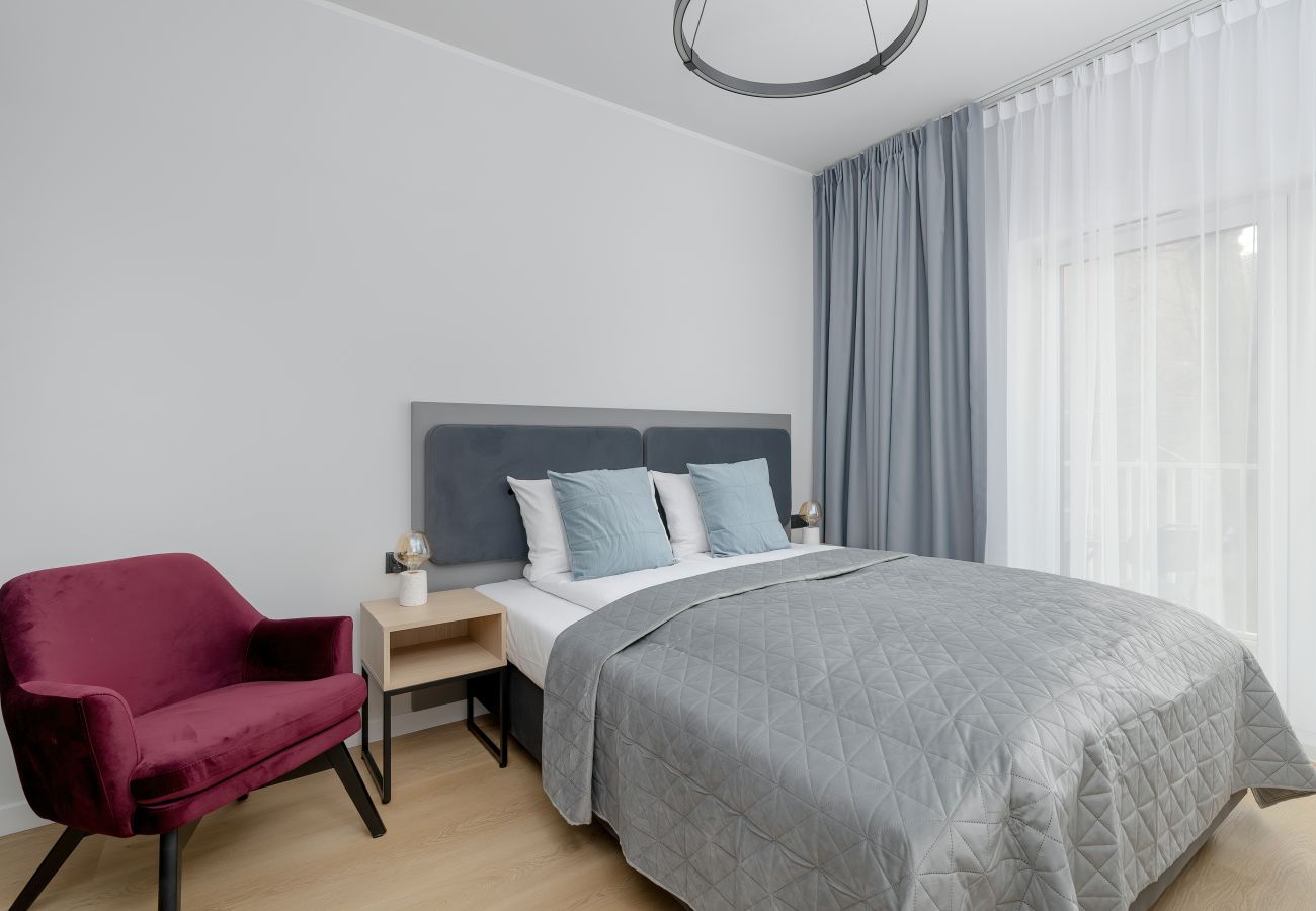 Studio in Poznań - Elegant, Modern Studio with Balcony in the Centre of Poznań 