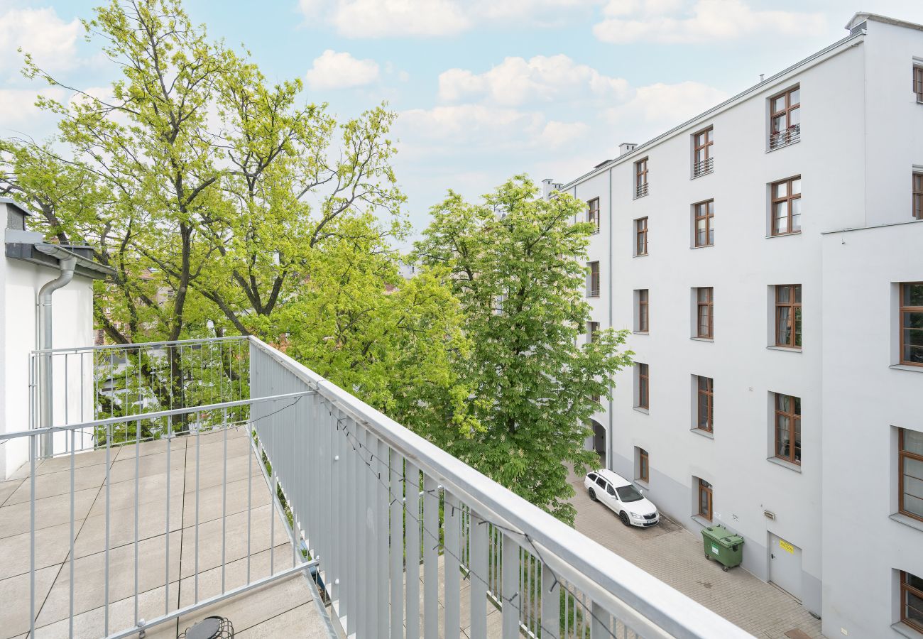 Studio in Wrocław - Studio | Komuny Paryskiej | Wrocław | Near Old Town | Balcony