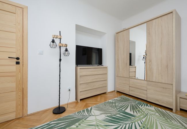 Apartment in Warszawa - Cosy Apartment in Warsaw | Franciszkańska | 500 m to the Old Town | Smart TV | WiFi