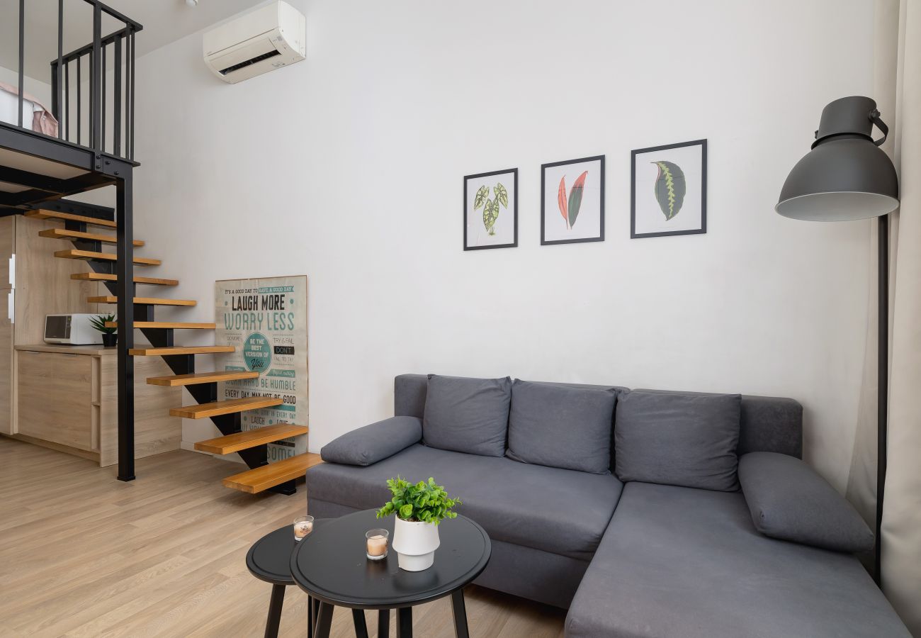 Studio in Kraków - Dietla 66 | Studio with Air Conditioning in the Center of Krakow