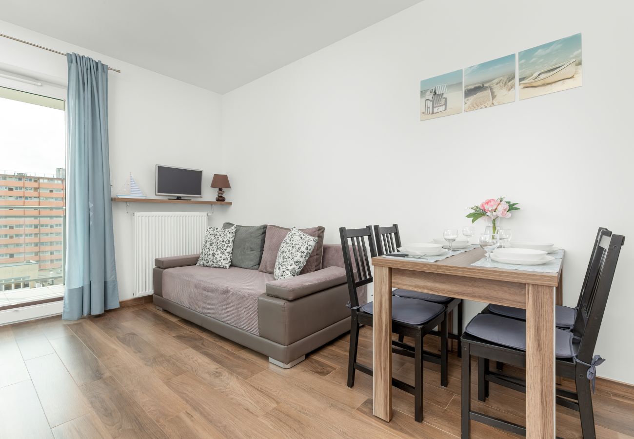 Studio in Gdańsk - Obrońców Wybrzeża 15 | Wifi, Studio for 4 guests, Balcony, Parking, Gdansk