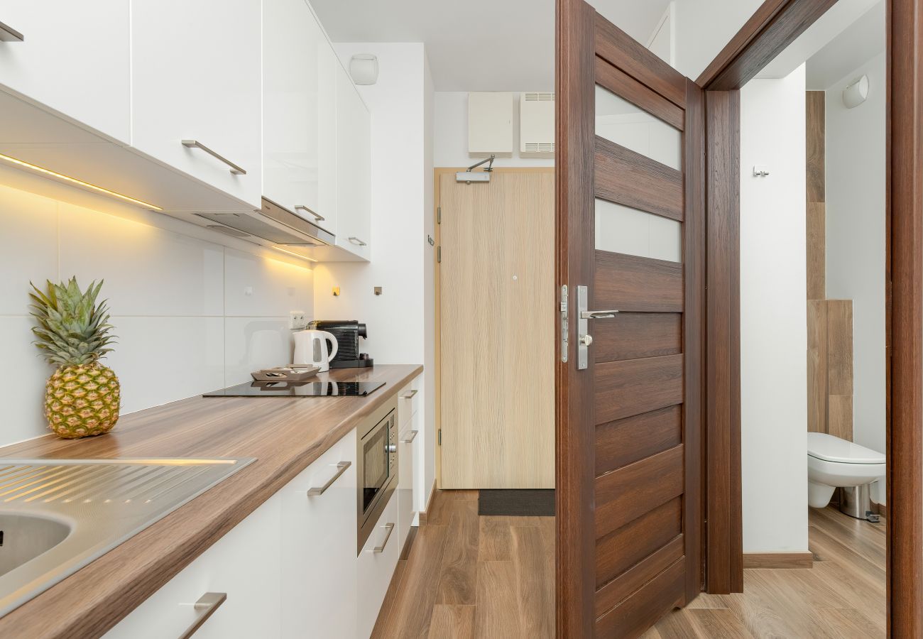 Studio in Gdańsk - Obrońców Wybrzeża 15 | Wifi, Studio for 4 guests, Balcony, Parking, Gdansk